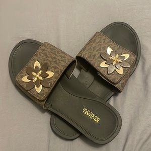 Micheal Kors sandals
